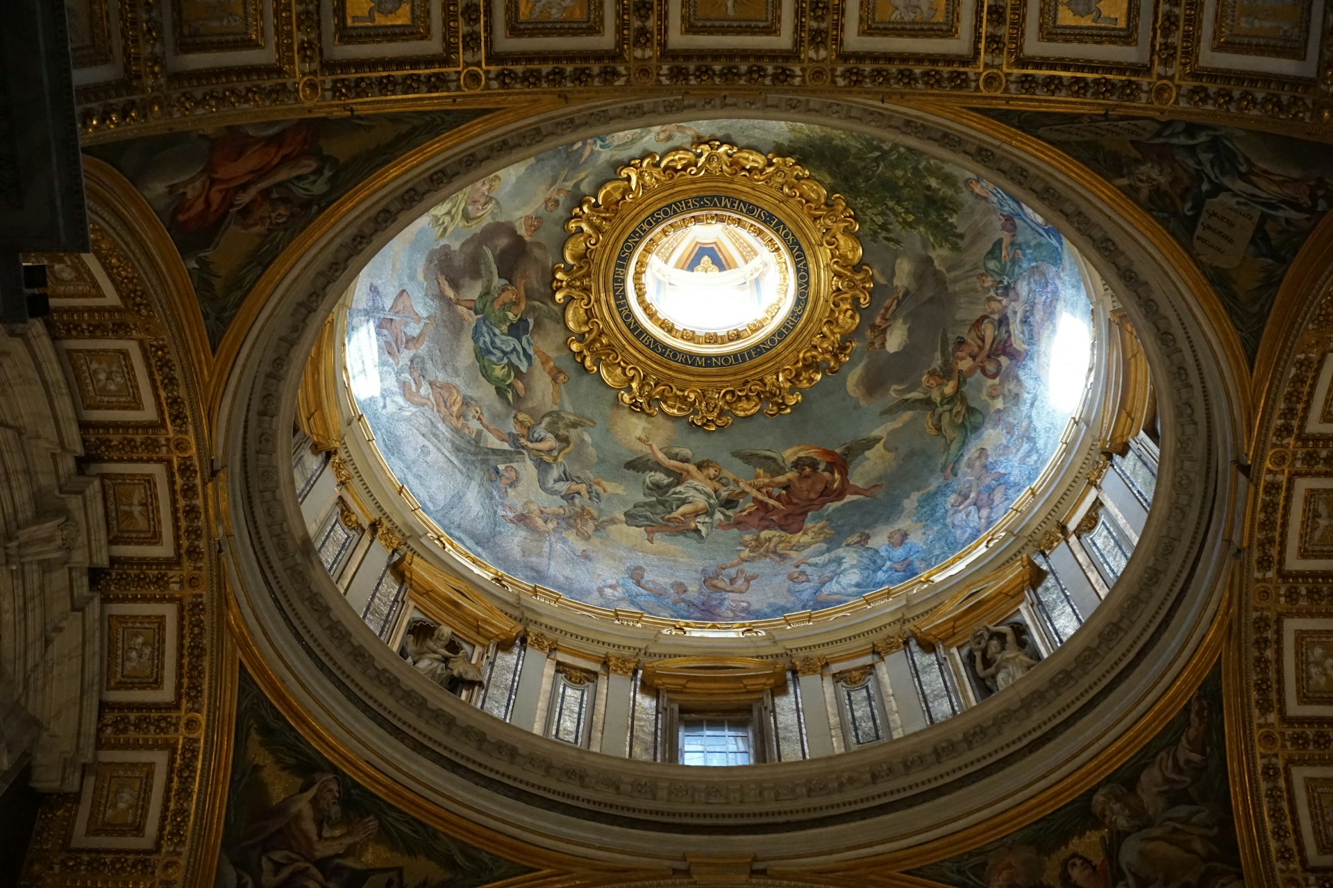 musei vaticani deposito bagagli