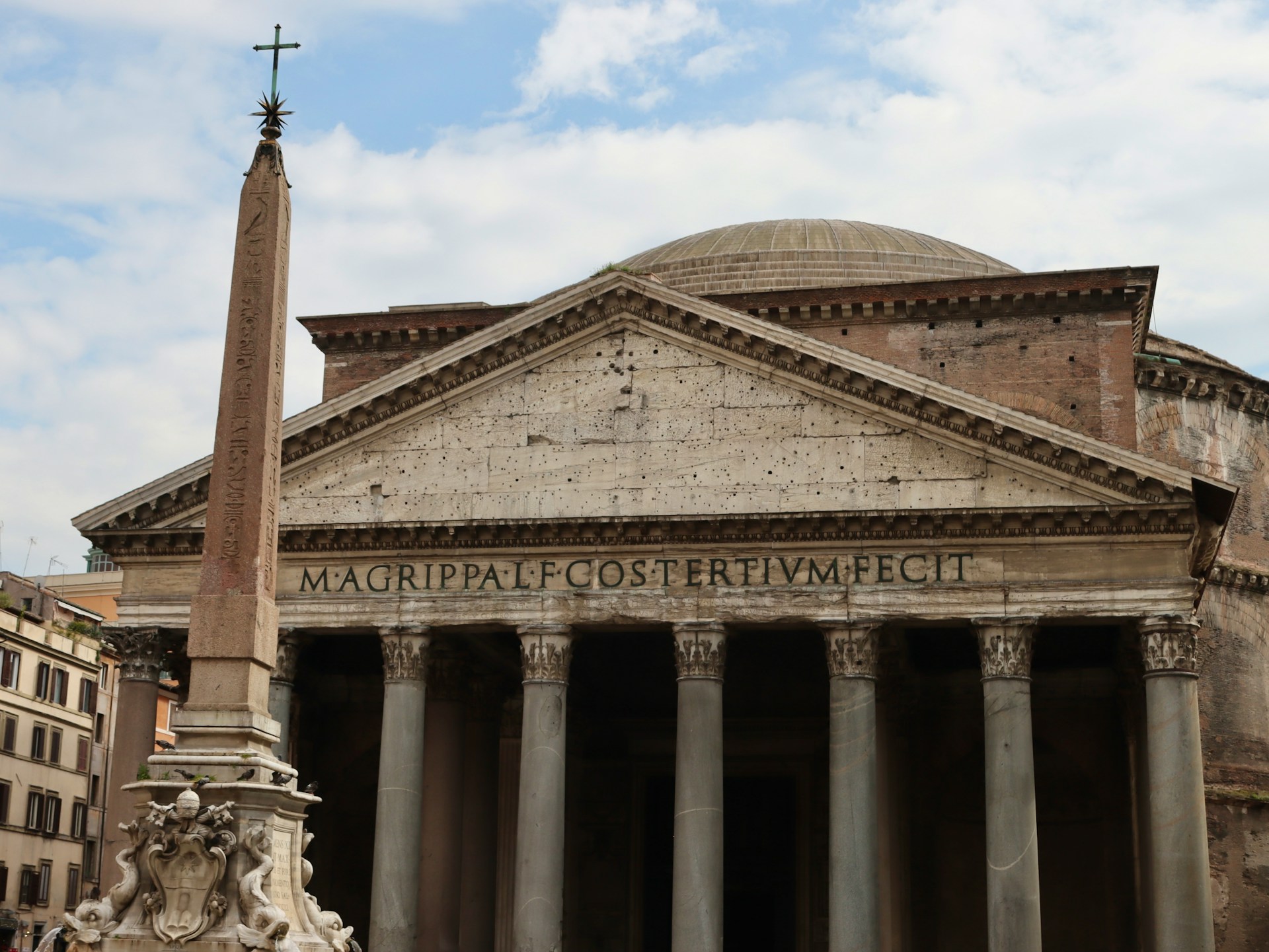 pantheon luggage storage